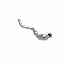 Load image into Gallery viewer, MagnaFlow DF Cat Conv Chrysler/Dodge 05-09 300/Charger /05-08 Magnum/2009 Challenger 5.7L Drv Side