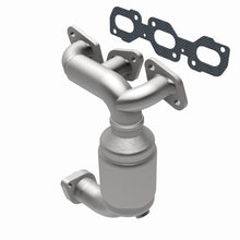 Load image into Gallery viewer, MagnaFlow Direct Fit Catalytic Converter Contour 95-00 2.5L Front MF