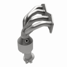 Load image into Gallery viewer, MagnaFlow Direct Fit Catalytic Converter 07 Toyota Highlander 2.4L