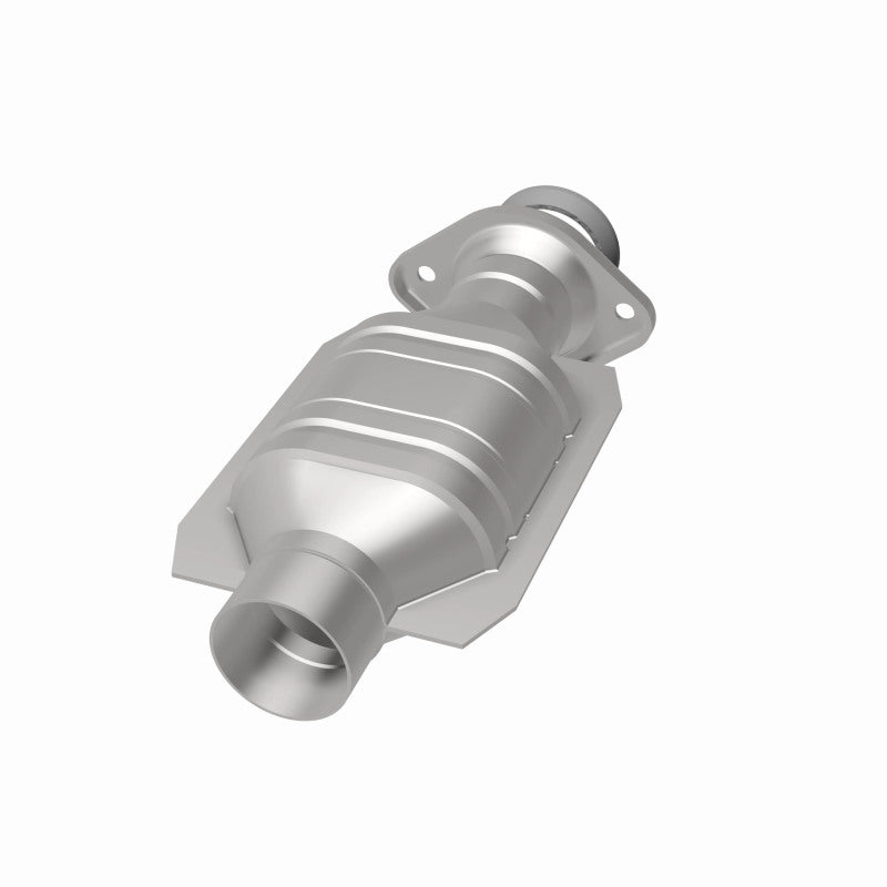 MagnaFlow Direct Fit Catalytic Converter 01-03 Highlander underbody