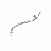 Load image into Gallery viewer, MagnaFlow Direct Fit Catalytic Converter 98-00 Sienna 3.0L
