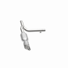 Load image into Gallery viewer, MagnaFlow Direct Fit Catalytic Converter 01-03 Ford F150 5.4L Passenger Side