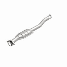 Load image into Gallery viewer, MagnaFlow Direct Fit Catalytic Converter 2011-2012 EQUINOX 3.0L Underbody