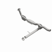 Load image into Gallery viewer, MagnaFlow Direct Fit Catalytic Converter 2005 Ford F150 V8