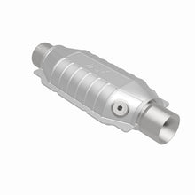 Load image into Gallery viewer, MagnaFlow Universal Catalytic Converter 2.50inch w/ single O2