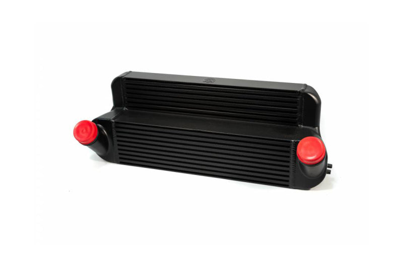 CSF 04-13 BMW 335i/xi (E90/E91/E92/E93) High Performance Stepped Core Bar/Plate Intercooler - Black - GTR Auto