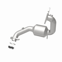 Load image into Gallery viewer, MagnaFlow Direct Fit Catalytic Converter 2015 Juke L4 1.6L OEM