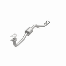 Load image into Gallery viewer, MagnaFlow Direct Fit Catalytic Converter 04-05 Subaru Legacy / Outback 2.5L