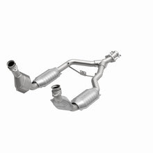 Load image into Gallery viewer, MagnaFlow Direct Fit Catalytic Converter 96-98 Ford Mustang 3.8L