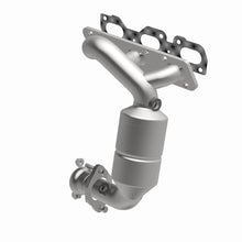 Load image into Gallery viewer, MagnaFlow Direct Fit Catalytic Converter 01-05 Ford Escape / Mazda Tribute 2.0L (CA Emissions)