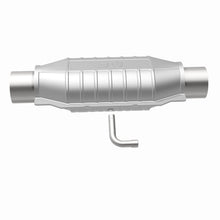 Load image into Gallery viewer, MagnaFlow Universal Catalytic Converter 2.5 Dual Air