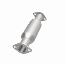 Load image into Gallery viewer, MagnaFlow Direct Fit Catalytic Converter 97-98 Mitsu Diamante 3.5L