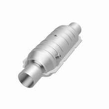 Load image into Gallery viewer, MagnaFlow Universal Catalytic Converter 2.00 HM Angled O2