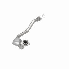 Load image into Gallery viewer, MagnaFlow Direct Fit Catalytic Converter 96-97 Ford Explorer 5.0L