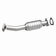 Load image into Gallery viewer, MagnaFlow Direct Fit Catalytic Converter 04-05 Suzuki Forenza 2.0L