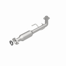 Load image into Gallery viewer, MagnaFlow Direct Fit Catalytic Converter 01-03 Toyota Sienna 3.0L re