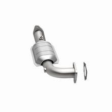 Load image into Gallery viewer, MagnaFlow Direct Fit Catalytic Converter Gm