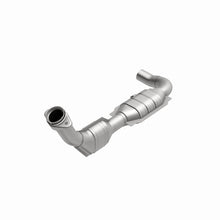 Load image into Gallery viewer, MagnaFlow Direct Fit Catalytic Converter 99 F150 4.6L V8 D/S 2WD