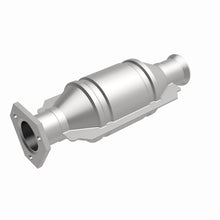 Load image into Gallery viewer, MagnaFlow Direct Fit Catalytic Converter VW 82 83