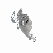 Load image into Gallery viewer, MagnaFlow Direct Fit Catalytic Converter 04-06 Toyota Sienna 3.3L
