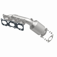 Load image into Gallery viewer, MagnaFlow OEM Grade Manifold Catalytic Converter Direct Fit - 09-11 Hyundai Genesis V6 3.8L