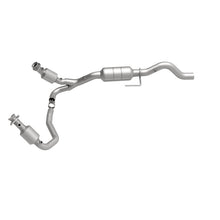 Load image into Gallery viewer, MagnaFlow Direct Fit Catalytic Converter 00-03 Durango 4WD 5.9L