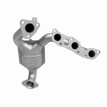 Load image into Gallery viewer, MagnaFlow Direct Fit Catalytic Converter 2001 Mercury Villager 3.3L