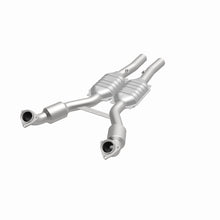 Load image into Gallery viewer, MagnaFlow Direct Fit Catalytic Converter 2004 Chevy Corvette 5.7L