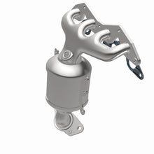 Load image into Gallery viewer, MagnaFlow Direct Fit Catalytic Converter 01-04 Civic DX/LX mani OEM