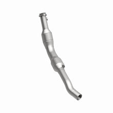 Load image into Gallery viewer, MagnaFlow Direct Fit Catalytic Converter 05-08 LR3/RR Sport D/S OEM