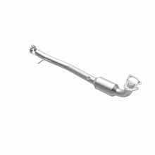 Load image into Gallery viewer, MagnaFlow Direct Fit Catalytic Converter 07-09 Range Rover v8 4.2/4.4L OEM Underbody