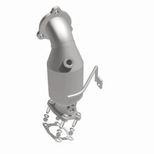 Load image into Gallery viewer, MagnaFlow Direct Fit Catalytic Converter 00-04 S40/V40 1.9L frt OEM