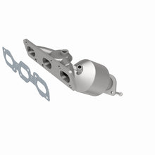 Load image into Gallery viewer, MagnaFlow Direct Fit Catalytic Converter 06-08 Mazda 6 3.0L