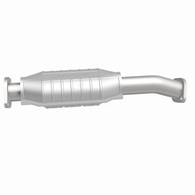 Load image into Gallery viewer, MagnaFlow Direct Fit Catalytic Converter 00-01 MPV 2.5L rr OEM