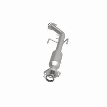 Load image into Gallery viewer, MagnaFlow Direct Fit Catalytic Converter 01-03 Toyota Sienna 3.0L re