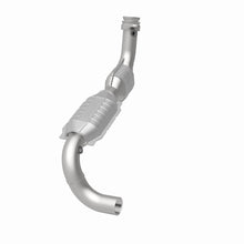 Load image into Gallery viewer, MagnaFlow Direct Fit Catalytic Converter 99 Ford F-150 4.6L