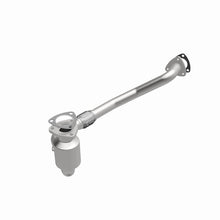 Load image into Gallery viewer, MagnaFlow Direct Fit Catalytic Converter 00-03 Saturn LS Series/LW Series 3.0L Front (49 State)