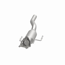 Load image into Gallery viewer, MagnaFlow Direct Fit Catalytic Converter 04-06 Porsche Cayenne 3.2L