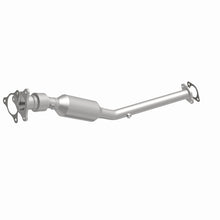 Load image into Gallery viewer, MagnaFlow Catalytic Converter Direct Fit OEM Grade 05-07 Saturn Ion 3 L4 2.2L