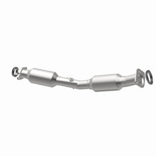 Load image into Gallery viewer, MagnaFlow Direct Fit Catalytic Converter OEM 2013-2017 Nissan Sentra Underbody