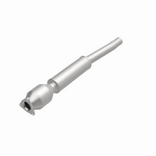Load image into Gallery viewer, MagnaFlow Direct Fit Catalytic Converter 03-06 VW Phaeton 4.2L PS Rr
