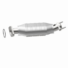 Load image into Gallery viewer, MagnaFlow Direct Fit Catalytic Converter 05-07 Ford Freestyle 3.0L