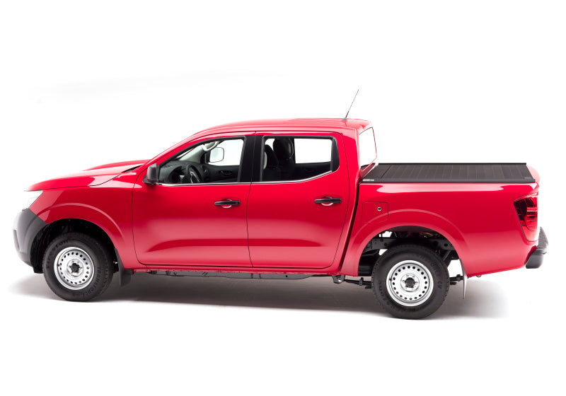 Retrax 04-up Titan Crew Cab 4-doors (w/ or w/o Utilitrack) RetraxPRO MX - GTR Auto