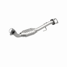 Load image into Gallery viewer, MagnaFlow Direct Fit Catalytic Converter 03-06 Silverado SS Passenger Side OEM
