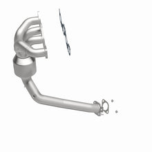 Load image into Gallery viewer, MagnaFlow Direct Fit Catalytic Converter 05-11 Volvo XC90 4.4L Front