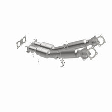 Load image into Gallery viewer, MagnaFlow Direct Fit Catalytic Converter 2008-2012 LR2 3.2 L Underbody