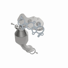 Load image into Gallery viewer, MagnaFlow Direct Fit Catalytic Converter 11-15 Sienna 3.5 Manifold