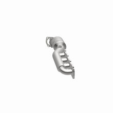 Load image into Gallery viewer, MagnaFlow Direct Fit Catalytic Converter 02-04 VW Passat 4.0L