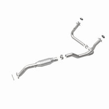 Load image into Gallery viewer, MagnaFlow Direct Fit Catalytic Converter 00-05 Blazer 4WD 4.3L OEM