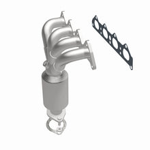 Load image into Gallery viewer, MagnaFlow Direct Fit Catalytic Converter 05-06 Kia Sportage 2.0L